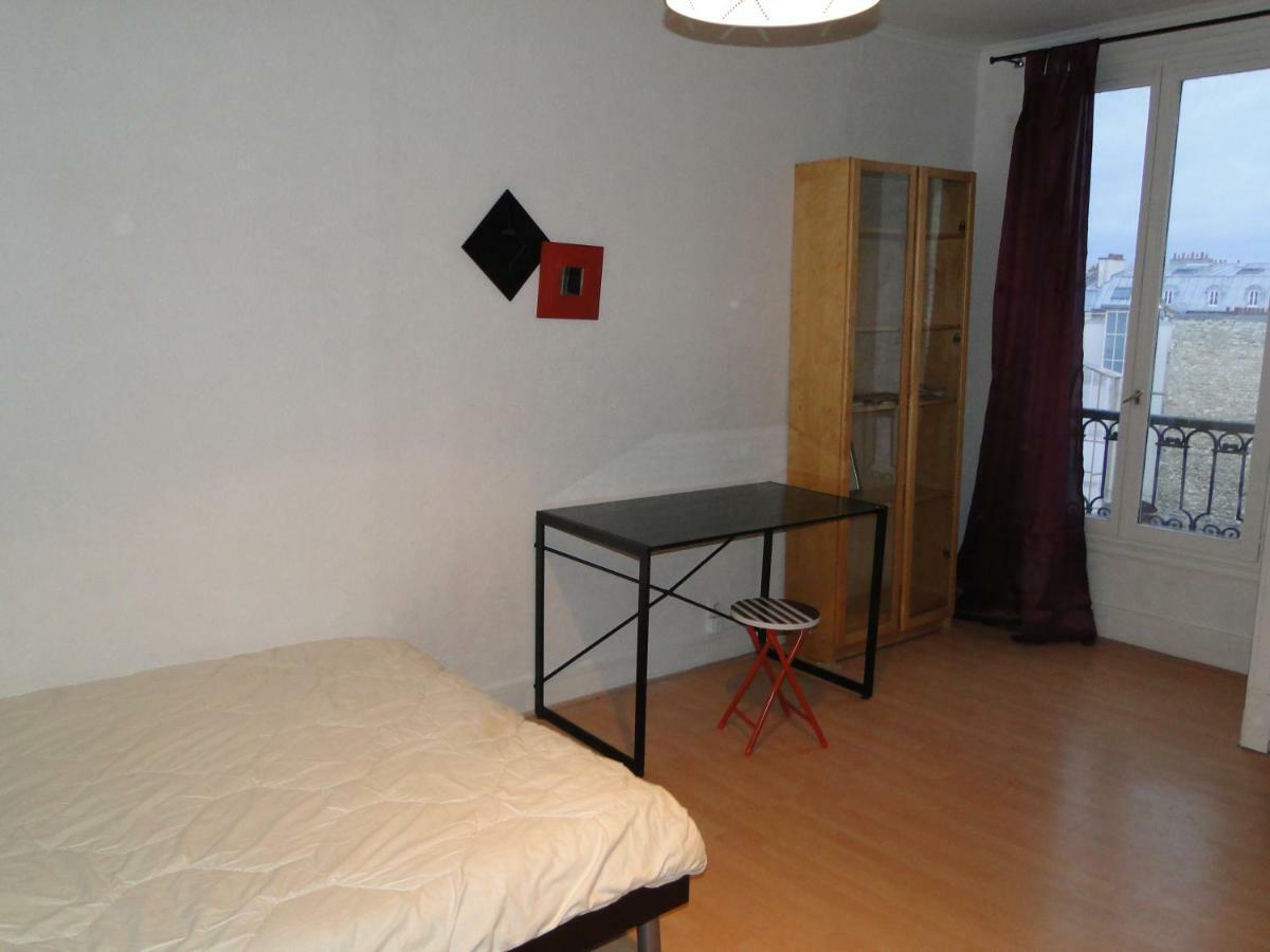 Appartement Entre Trocadero Et Champs Elyses Paris Exterior photo